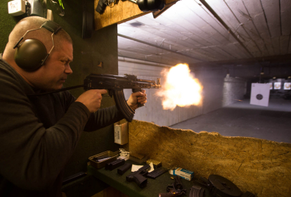 Prag Skydepakke med Tjekkiske Klassikere image 1