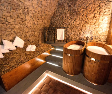 Krakow Bryster og ølbad image 2