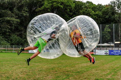 Bubble football 45 minutes