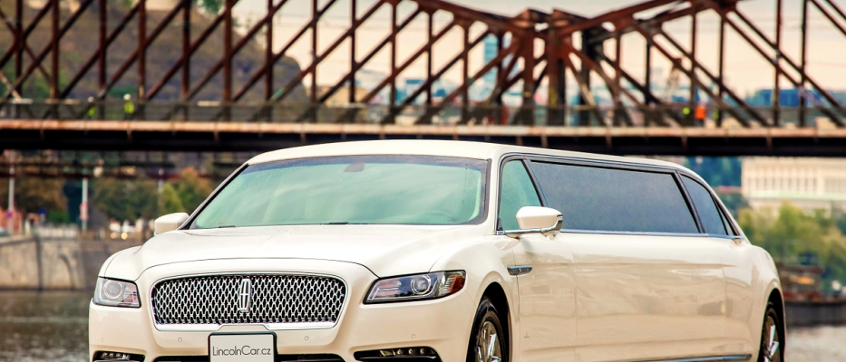 Prag Strip-Limo image 1