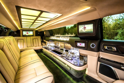 Prag Strip-Limo image 2