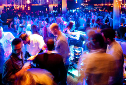 København VIP Natklub - Bord & Drinks (Balkon VIP borde) image 1