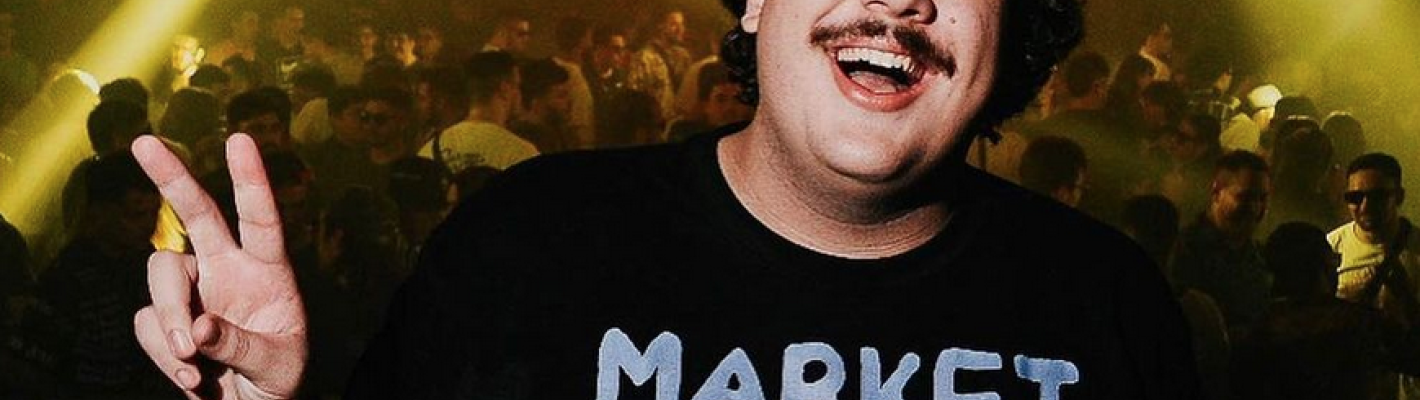 Krakow Fri entré og bord til Four Music Club image 1