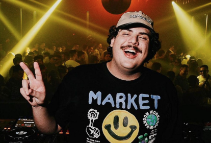 Krakow Fri entré og bord til Four Music Club image 1