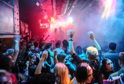 Prag Prag RnB-klubaften - Radost FX - flaskeservice image 2