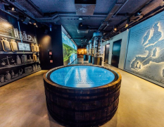 Warszawa Besøg den gamle Vodka-fabrik image 4