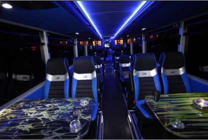Prag Partybus image 4