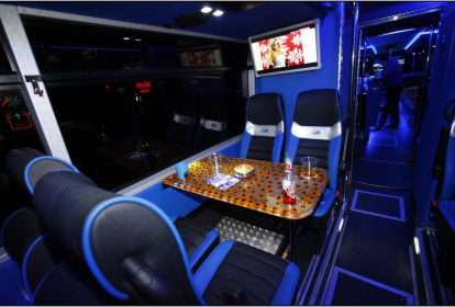 Prag Partybus image 6