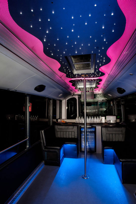 Bar Guide Party Bus 2 Hours