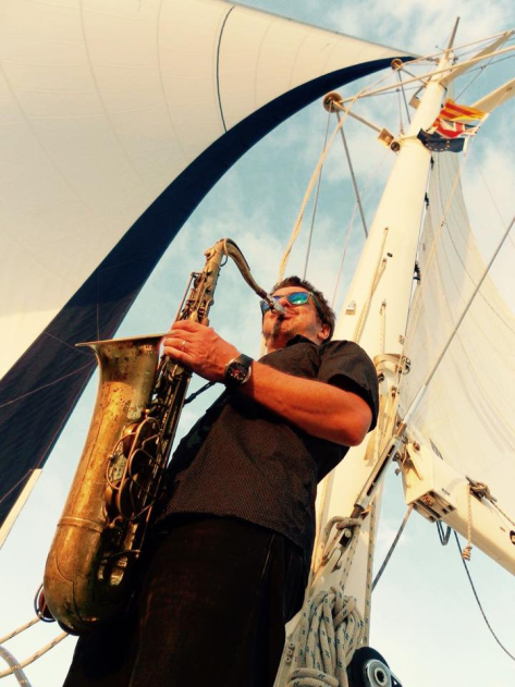 Offentlig Solnedsgangsjazz på Catamaran