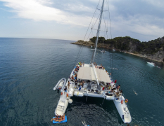 Barcelona Catamaran Party & BBQ image 3