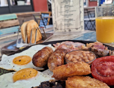 Budapest All Day English/Irish Breakfast image 4