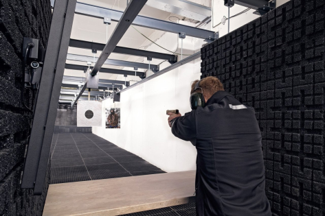 Budget Kalashnikov Skydning