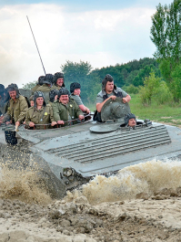 Udforsk Militære Kampvogne Prag