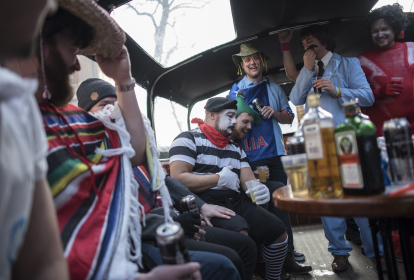 Amsterdam Barcrawl på Kanalbåden image 7