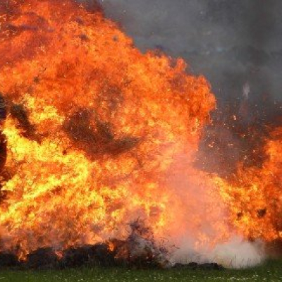 motor-bike-burn-615x280.jpg image 2